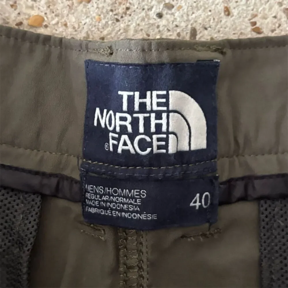 Vintage The North Face Men's Cargo Shorts Green Size‎ 40 Summer Casual